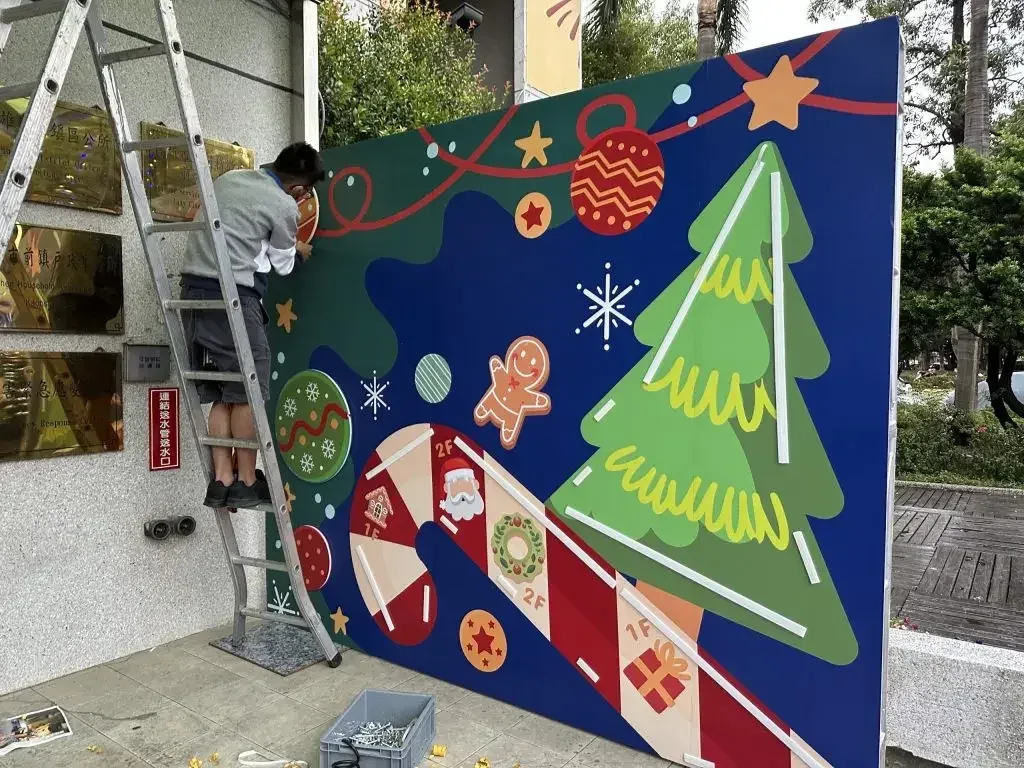 聖誕節拍照背板與節慶佈置,聖誕節佈置、聖誕背板、拍照打卡牆,都市彩繪案例